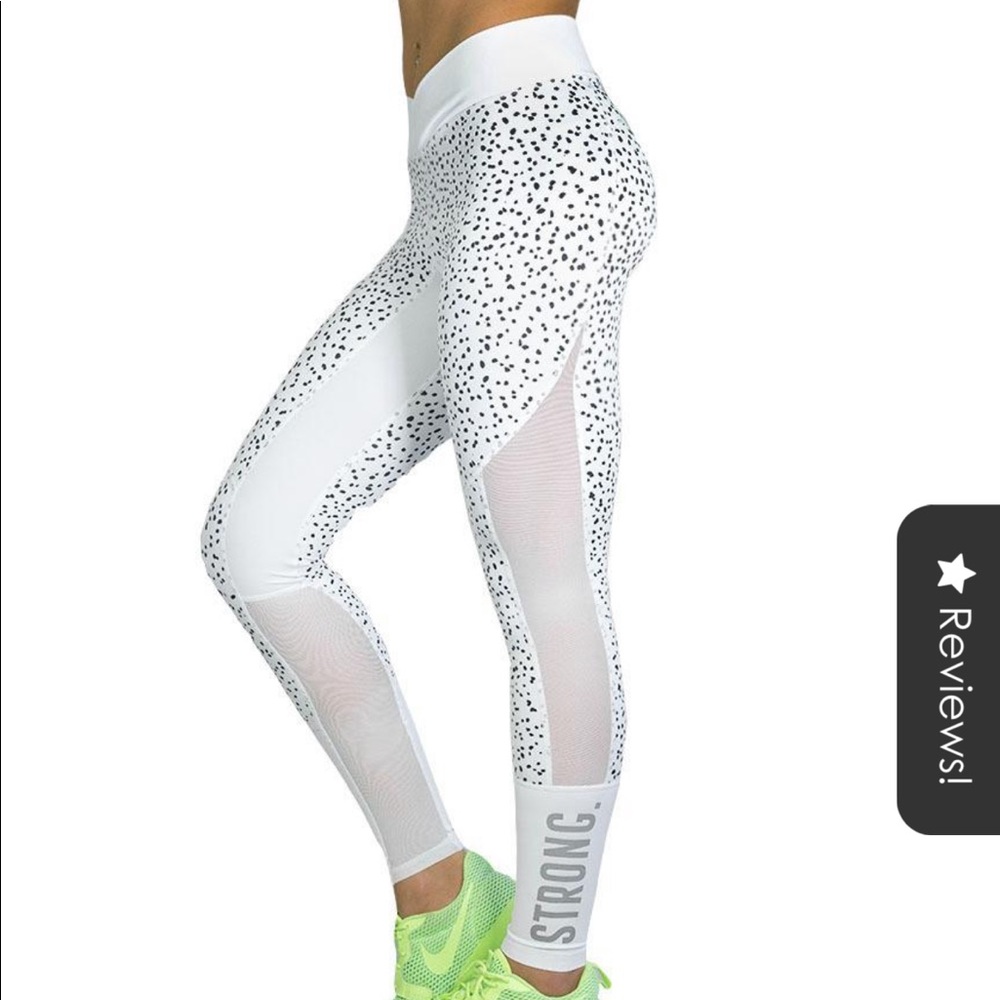 Strong lift wear women’s butt lifting leggings.
